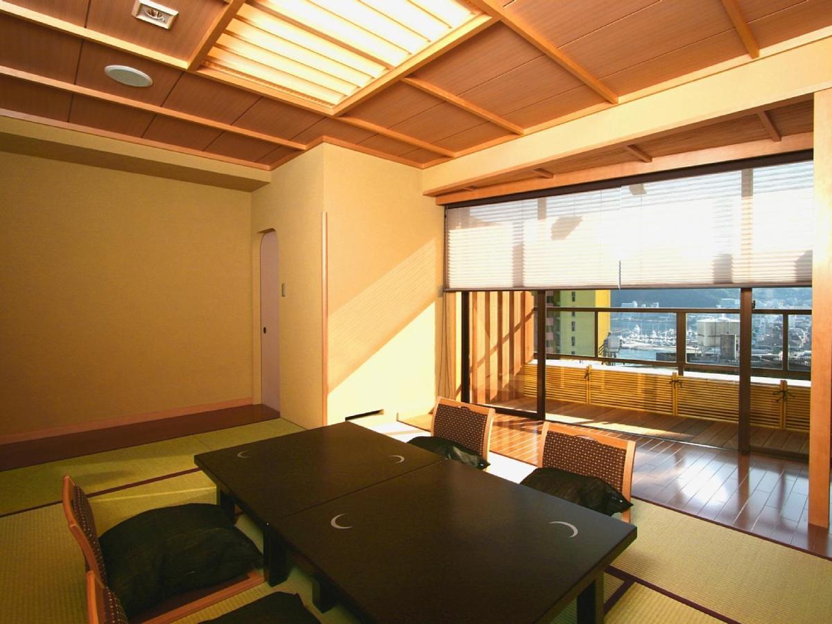 Atami Juraku Hotel Luaran gambar